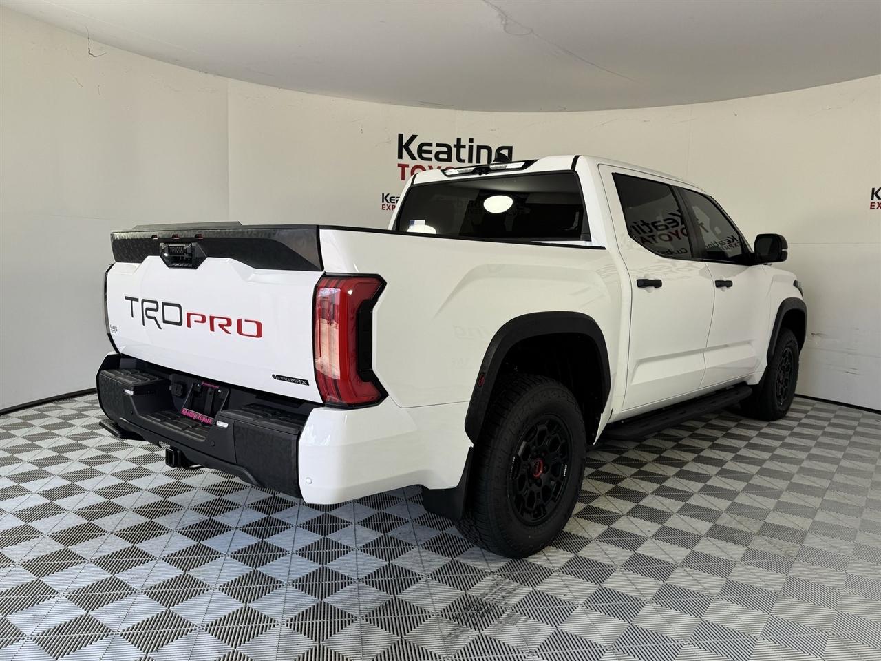Toyota Tundra TRD PRO CrewMax 4WD Hybrid 2026