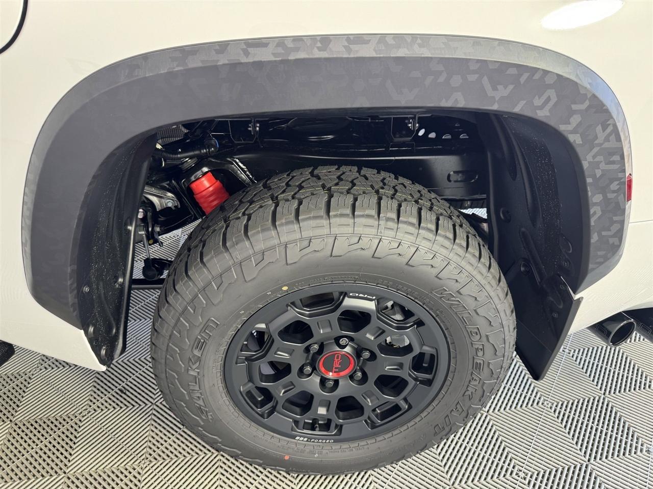 Toyota Tundra TRD PRO CrewMax 4WD Hybrid 2026