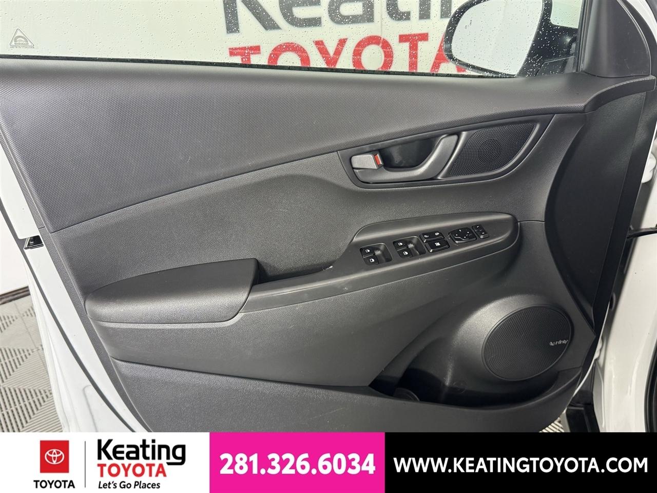 Hyundai Kona SEL w/Contrast Roof 2019