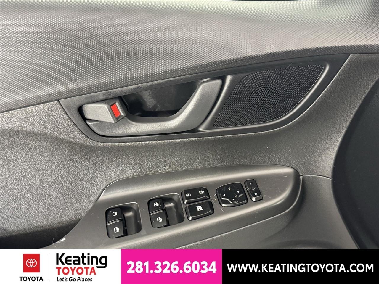 Hyundai Kona SEL w/Contrast Roof 2019