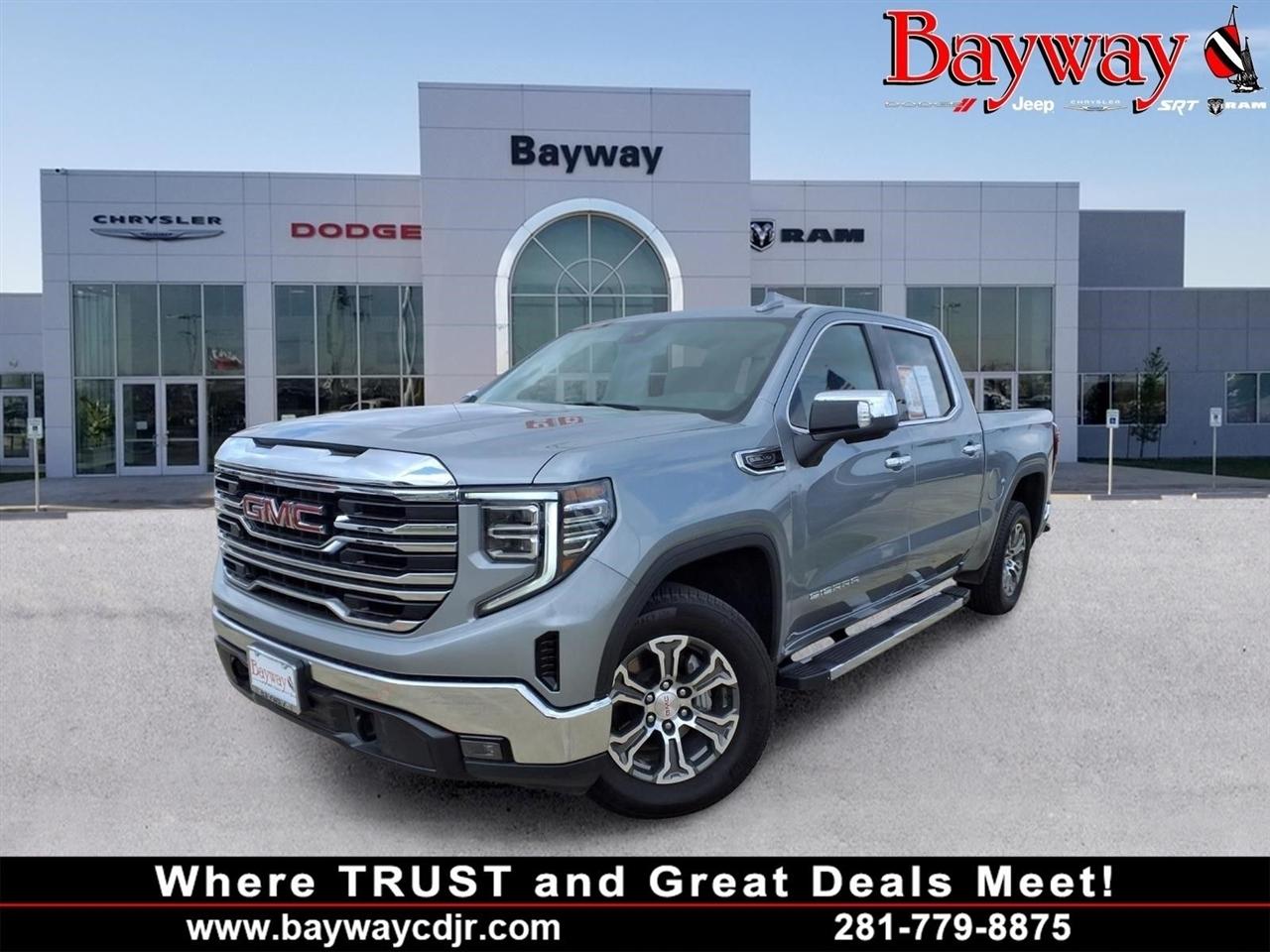 GMC Sierra 1500 SLT Crew Cab 2WD 2025