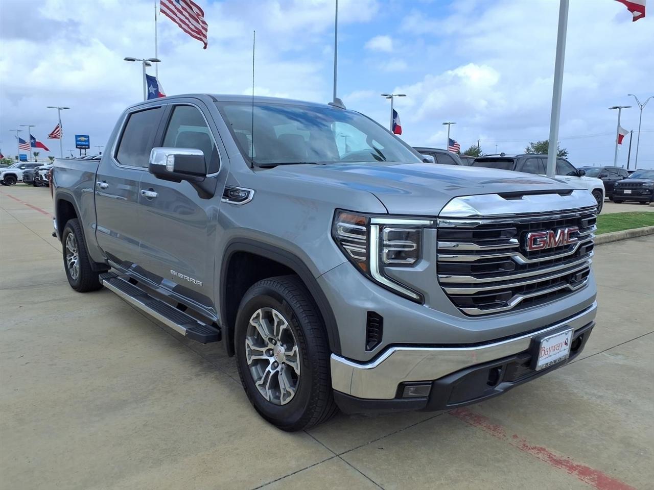 GMC Sierra 1500 SLT Crew Cab 2WD 2025