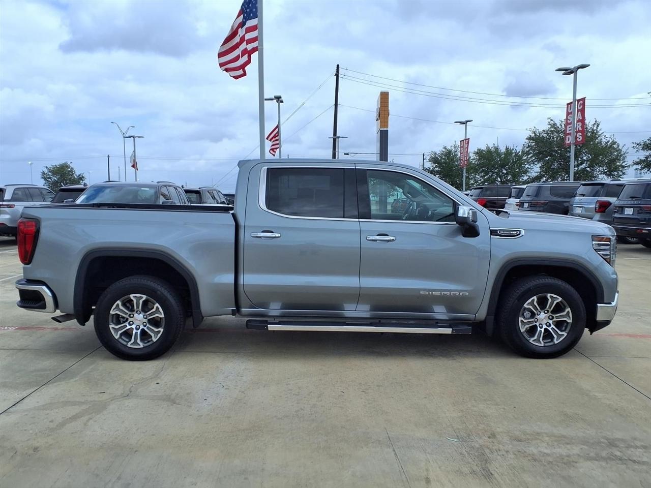 GMC Sierra 1500 SLT Crew Cab 2WD 2025