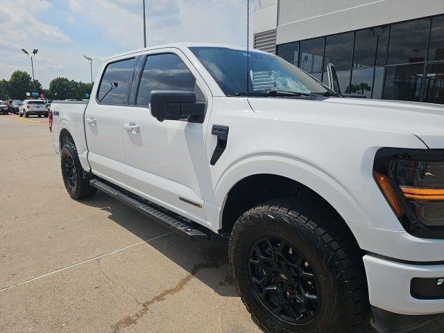 Ford F-150 XLT SuperCrew 4WD 2024