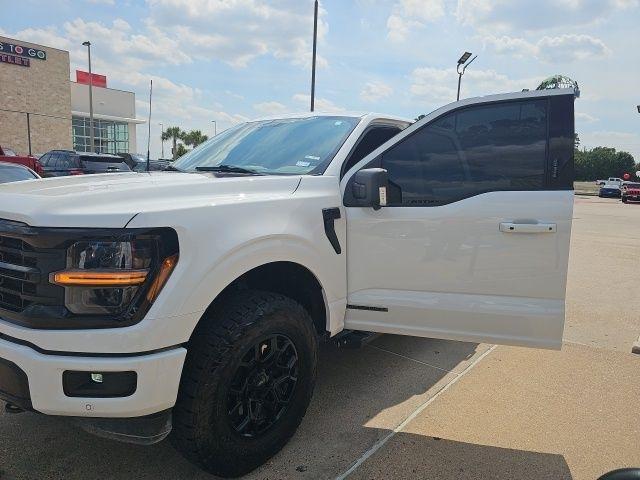 Ford F-150 XLT SuperCrew 4WD 2024