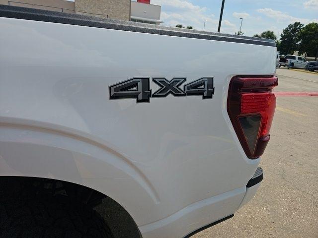 Ford F-150 XLT SuperCrew 4WD 2024