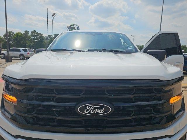 Ford F-150 XLT SuperCrew 4WD 2024