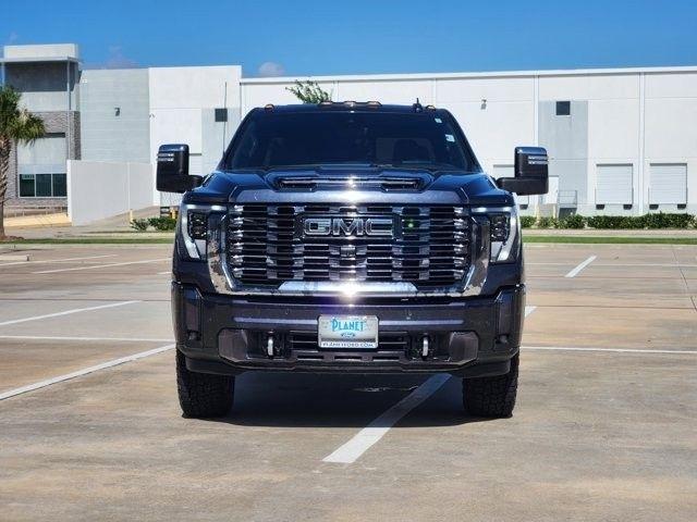 GMC Sierra 2500HD Denali Ultimate Crew Cab 4WD 2024
