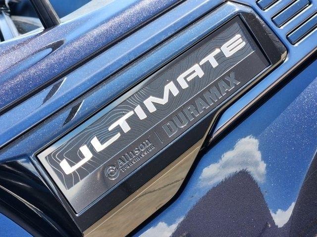 GMC Sierra 2500HD Denali Ultimate Crew Cab 4WD 2024