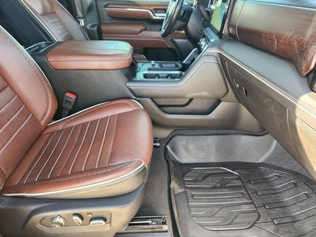 GMC Sierra 2500HD Denali Ultimate Crew Cab 4WD 2024