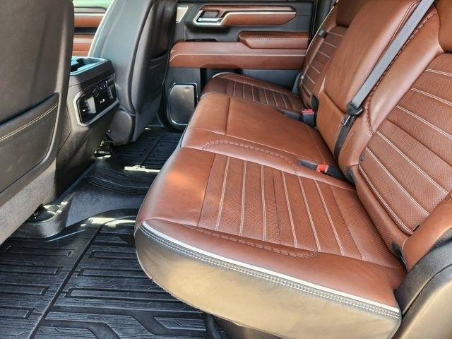 GMC Sierra 2500HD Denali Ultimate Crew Cab 4WD 2024