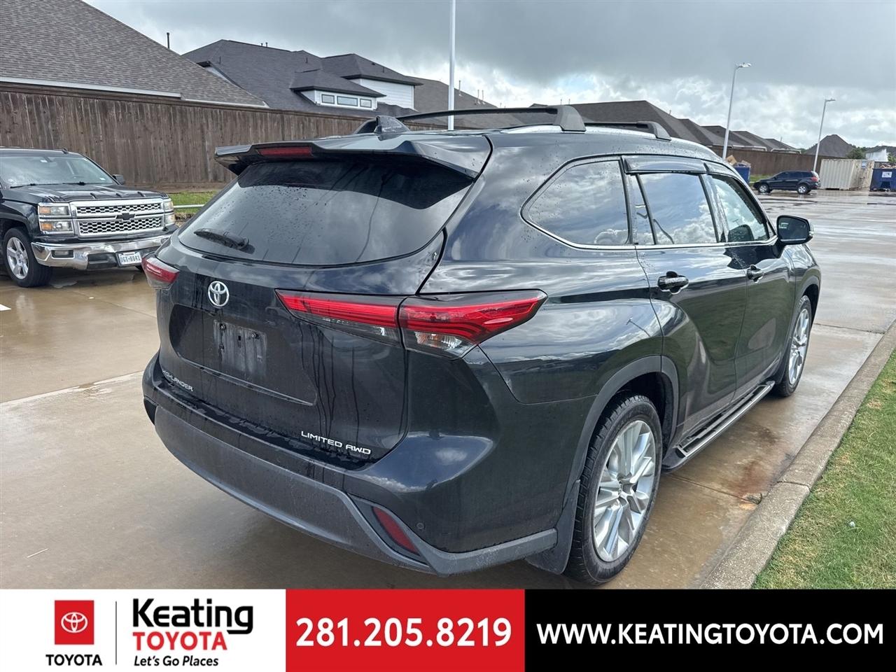 Toyota Highlander Limited AWD V6 2021