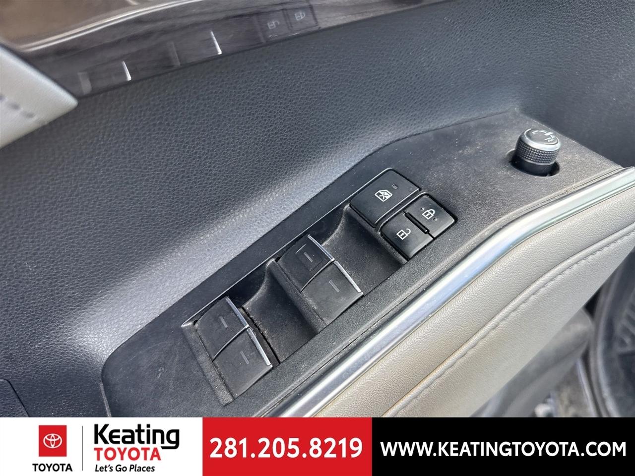 Toyota Highlander Limited AWD V6 2021