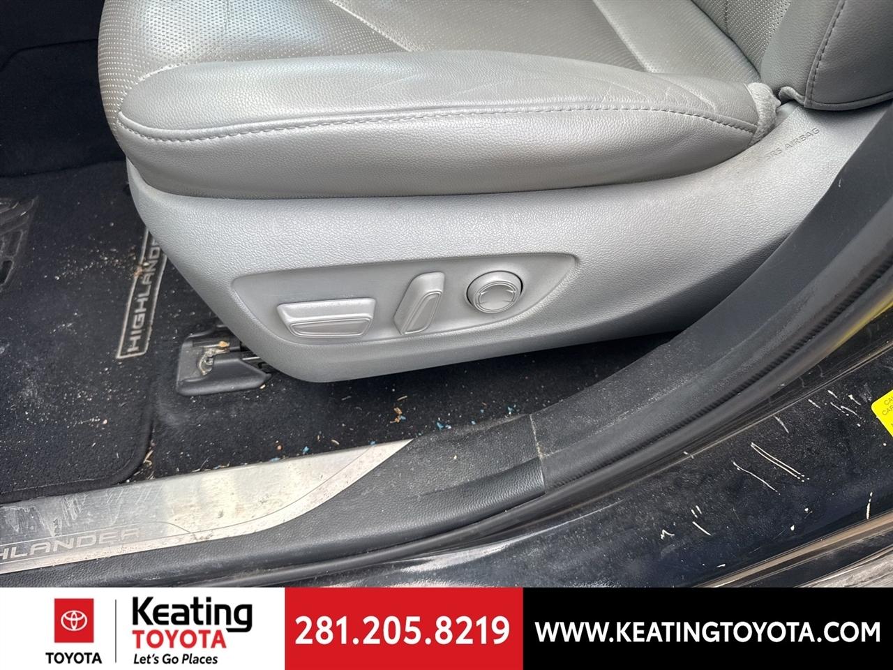 Toyota Highlander Limited AWD V6 2021