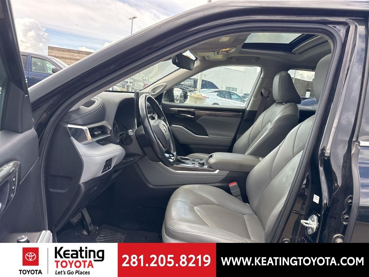 Toyota Highlander Limited AWD V6 2021