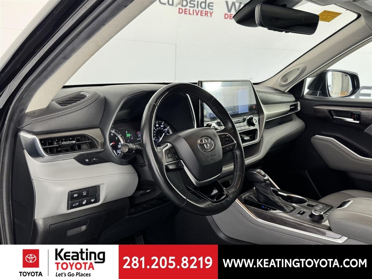 Toyota Highlander Limited AWD V6 2021