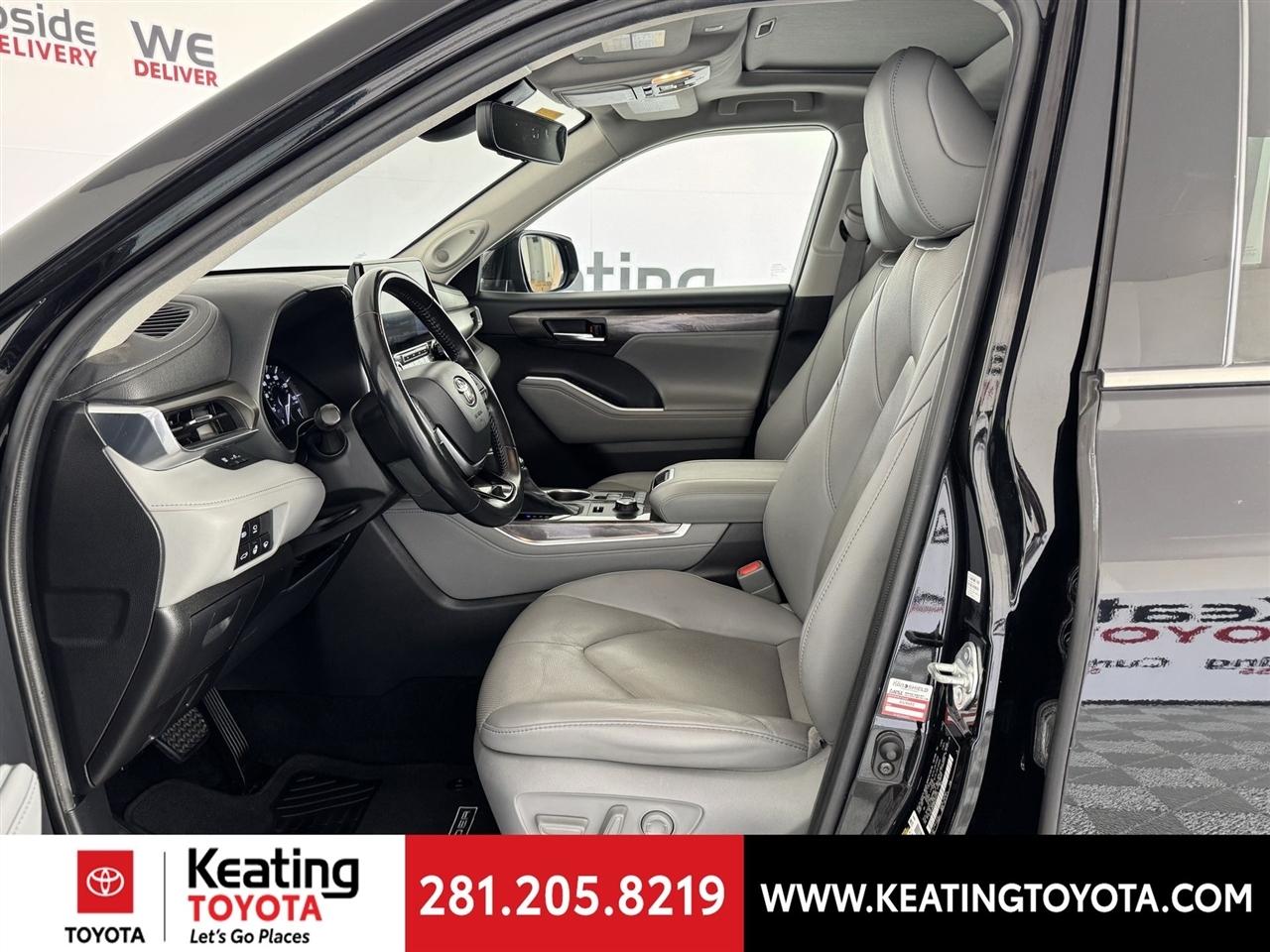 Toyota Highlander Limited AWD V6 2021