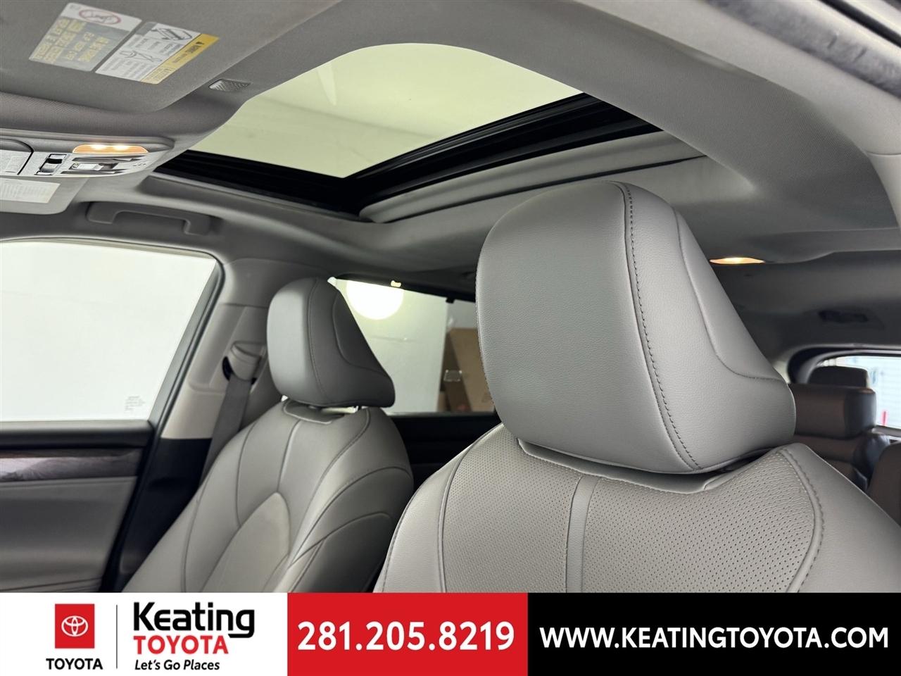 Toyota Highlander Limited AWD V6 2021