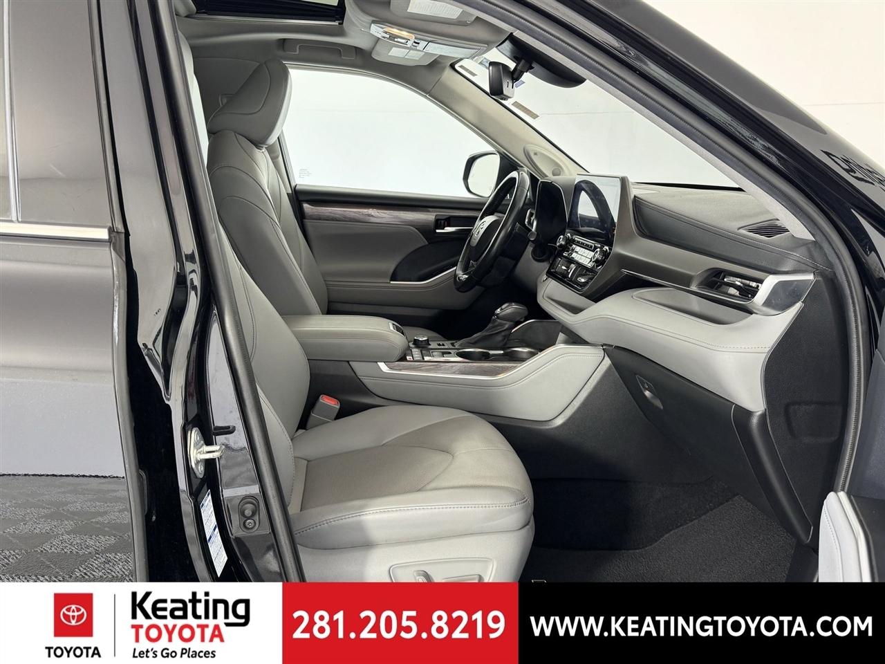 Toyota Highlander Limited AWD V6 2021