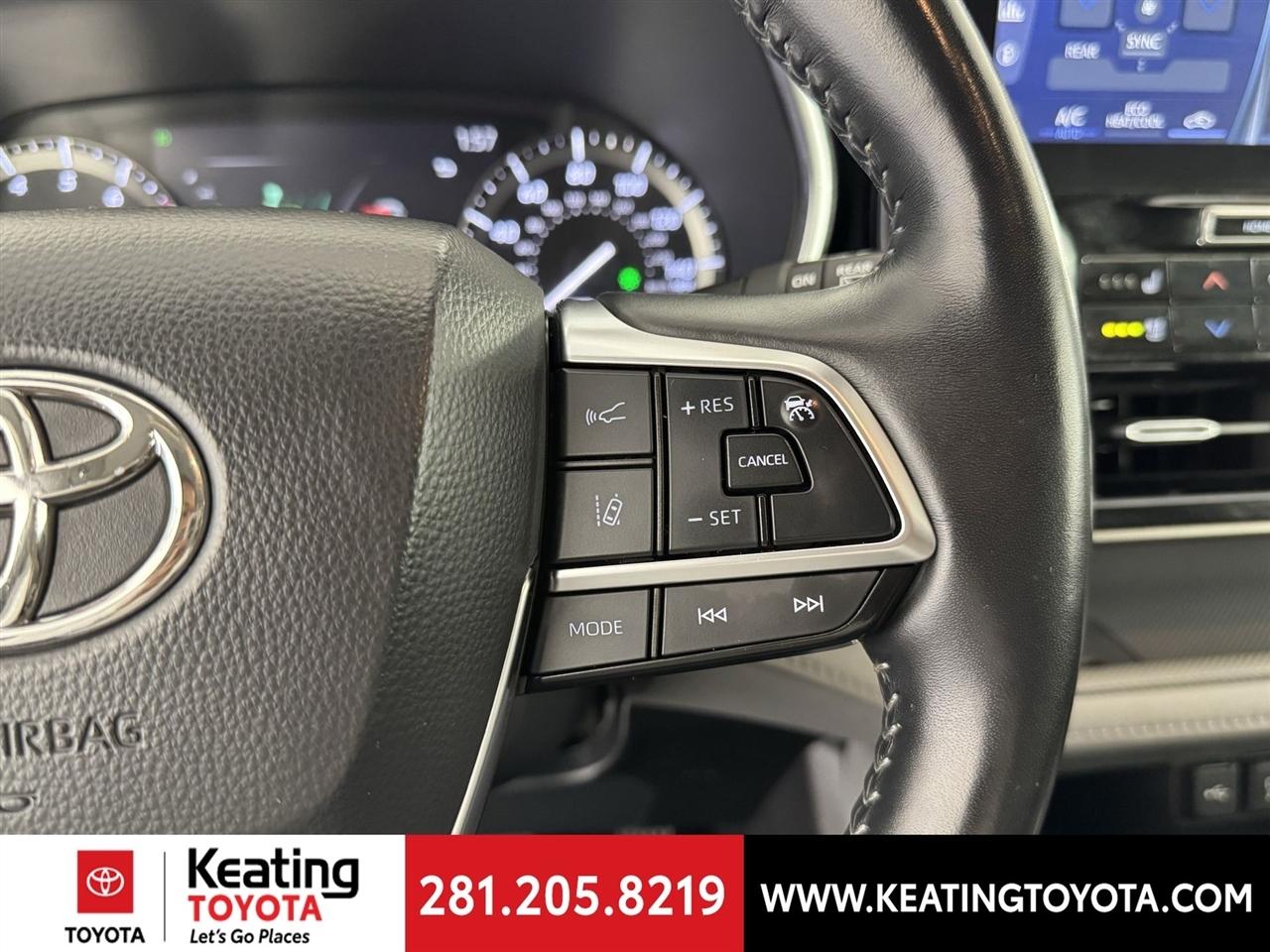 Toyota Highlander Limited AWD V6 2021