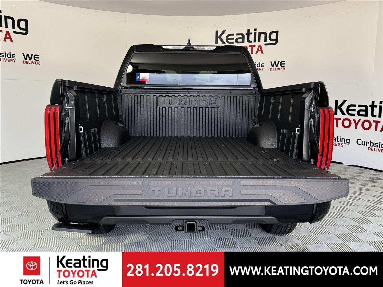 Toyota Tundra SR5 CrewMax 4WD 2026