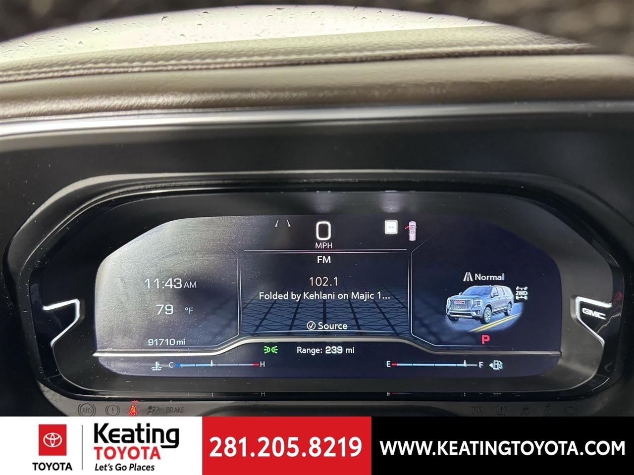GMC Yukon Denali 4WD 2022