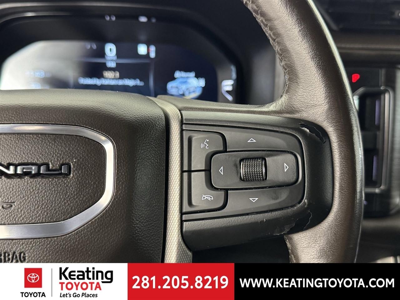 GMC Yukon Denali 4WD 2022