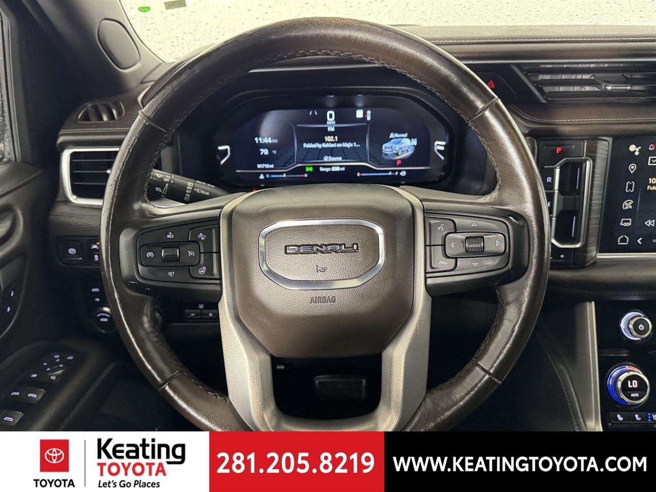 GMC Yukon Denali 4WD 2022