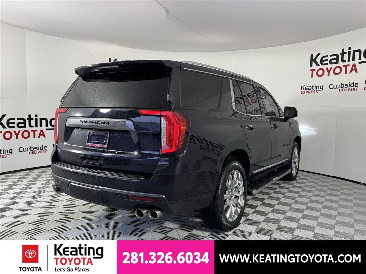 GMC Yukon Denali 4WD 2022