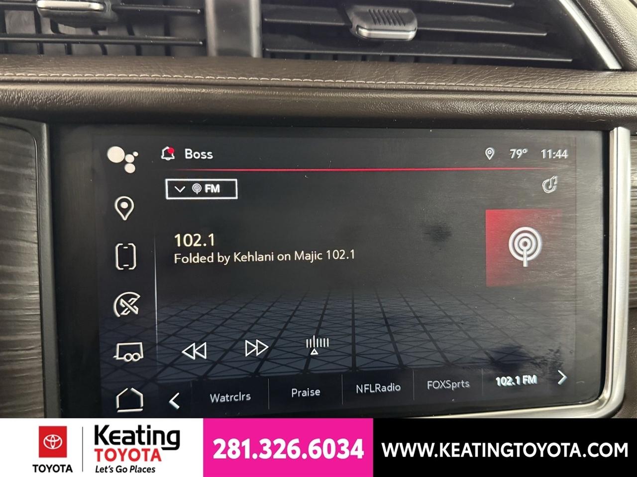 GMC Yukon Denali 4WD 2022