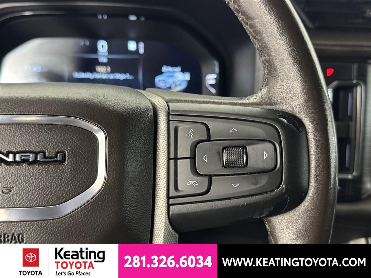 GMC Yukon Denali 4WD 2022