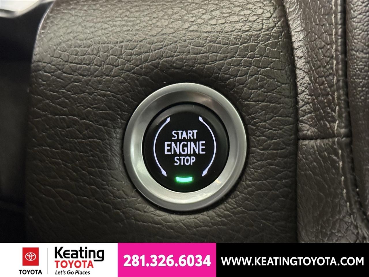 GMC Yukon Denali 4WD 2022