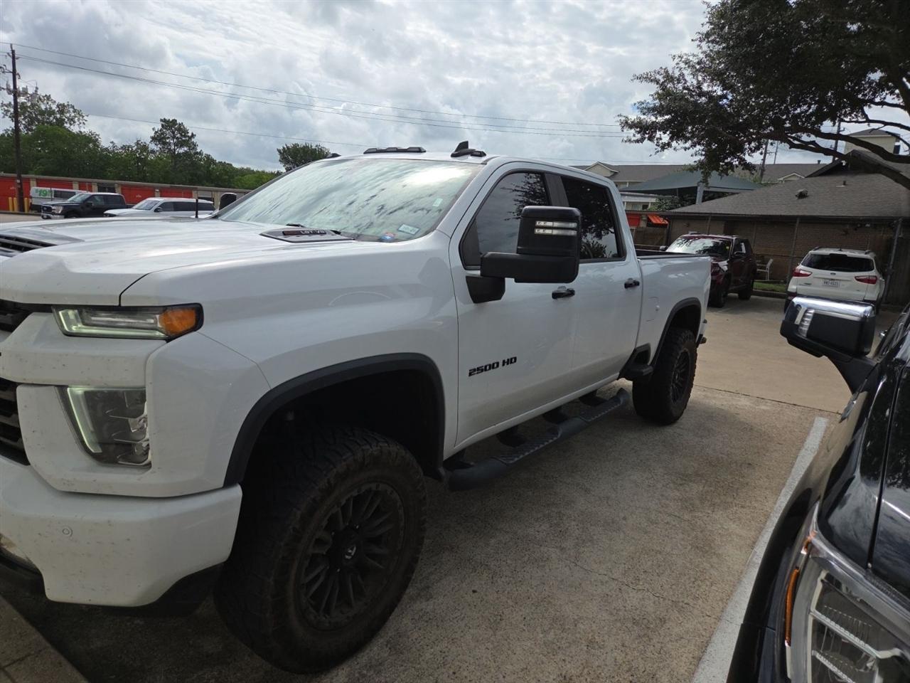 Chevrolet Silverado 2500HD LT Crew Cab Long Box 4WD 2022
