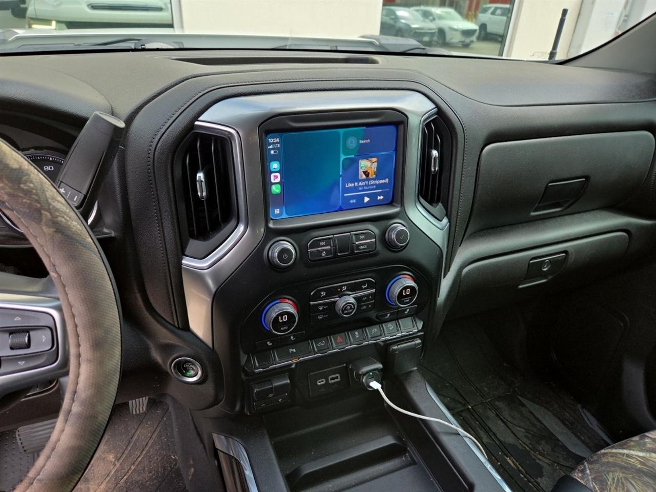 Chevrolet Silverado 2500HD LT Crew Cab Long Box 4WD 2022
