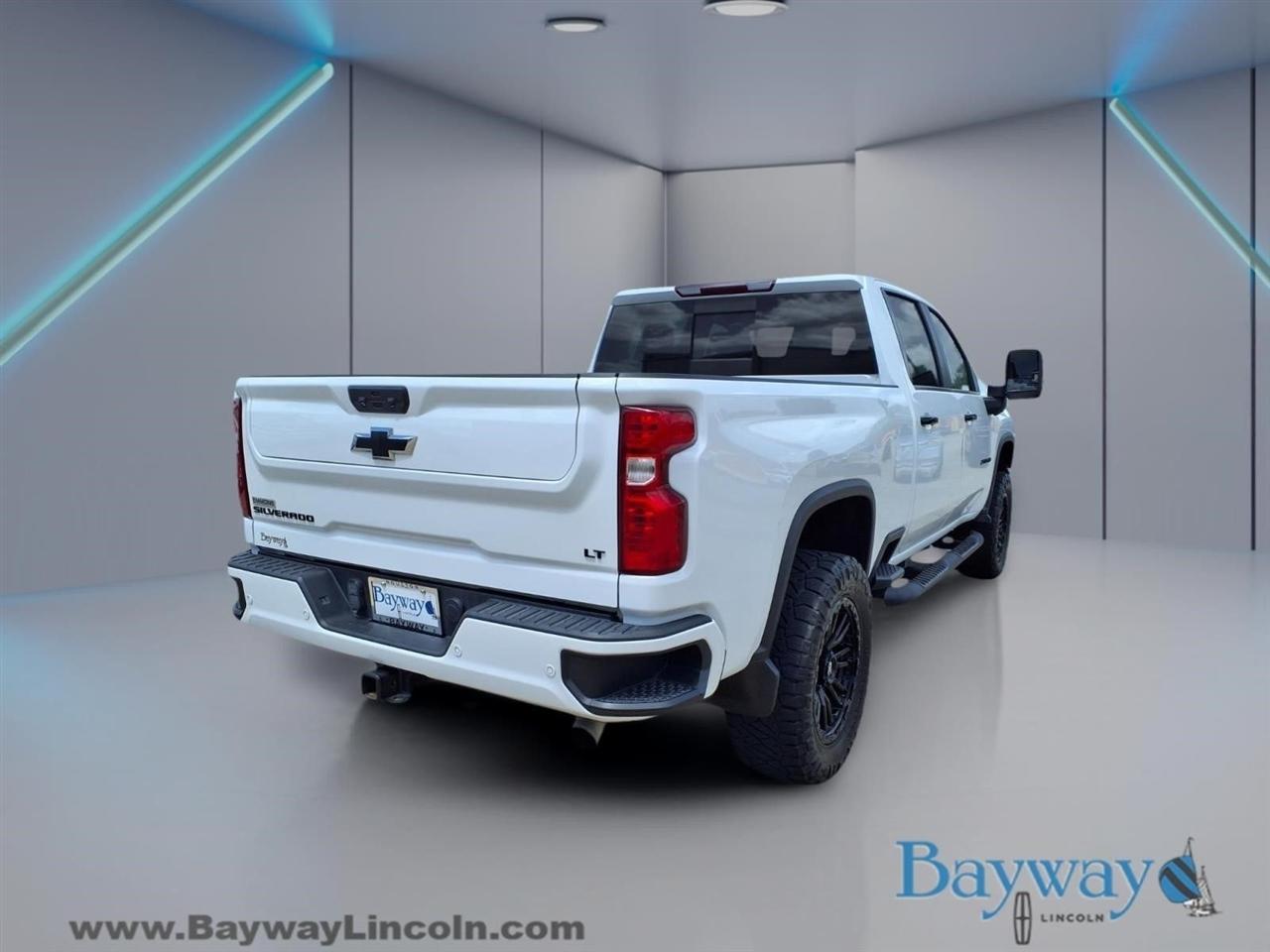 Chevrolet Silverado 2500HD LT Crew Cab Long Box 4WD 2022
