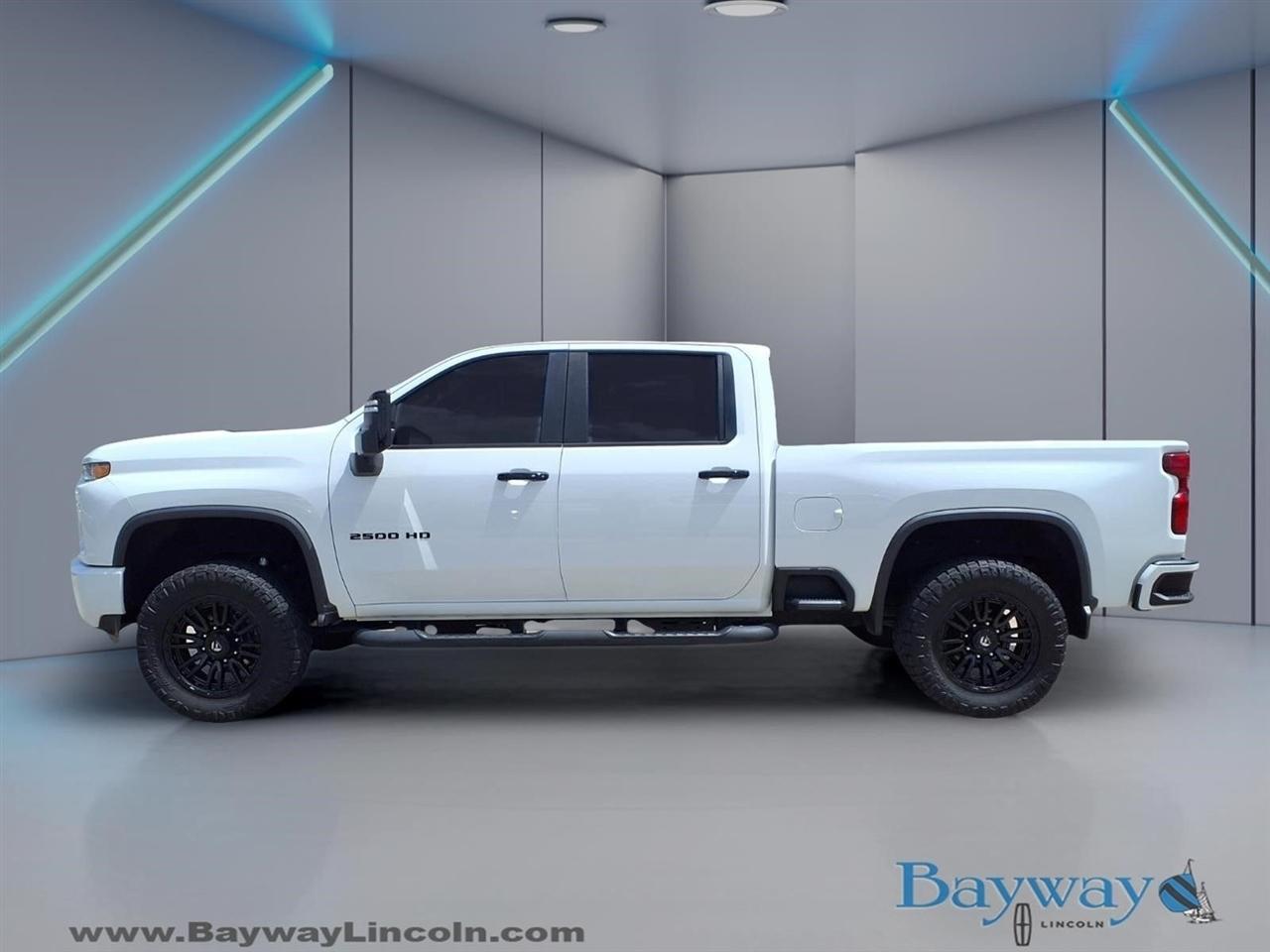 Chevrolet Silverado 2500HD LT Crew Cab Long Box 4WD 2022