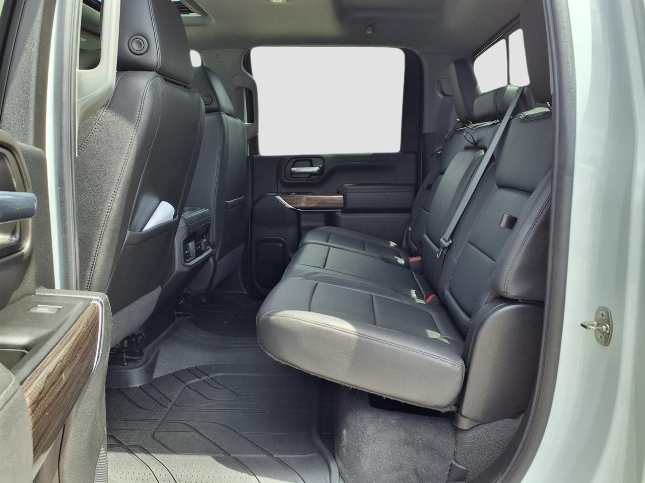 Chevrolet Silverado 2500HD LT Crew Cab Long Box 4WD 2022