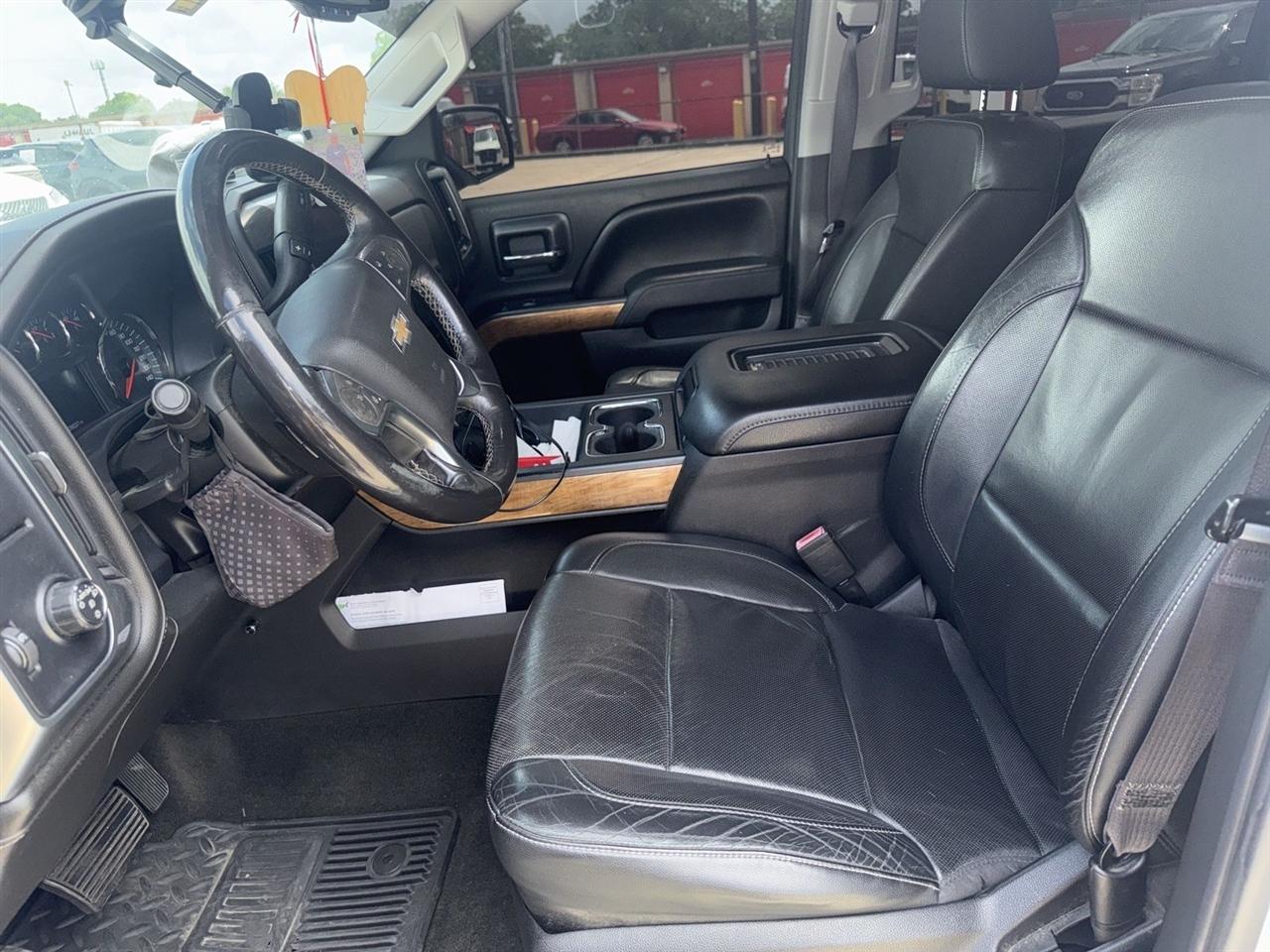 Chevrolet Silverado 1500 LTZ Crew Cab 2WD 2017