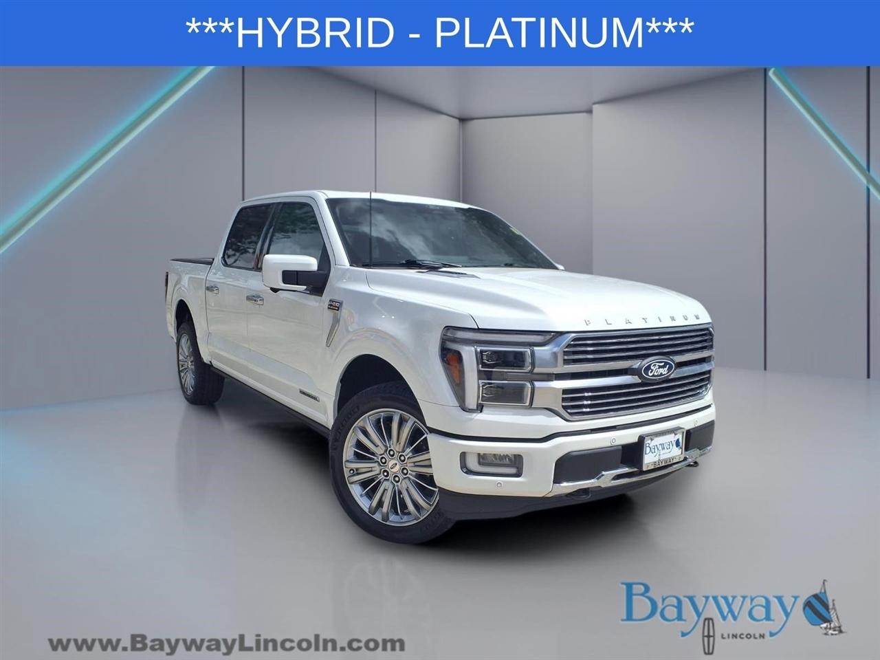 Ford F-150 Platinum SuperCrew 4WD 2025