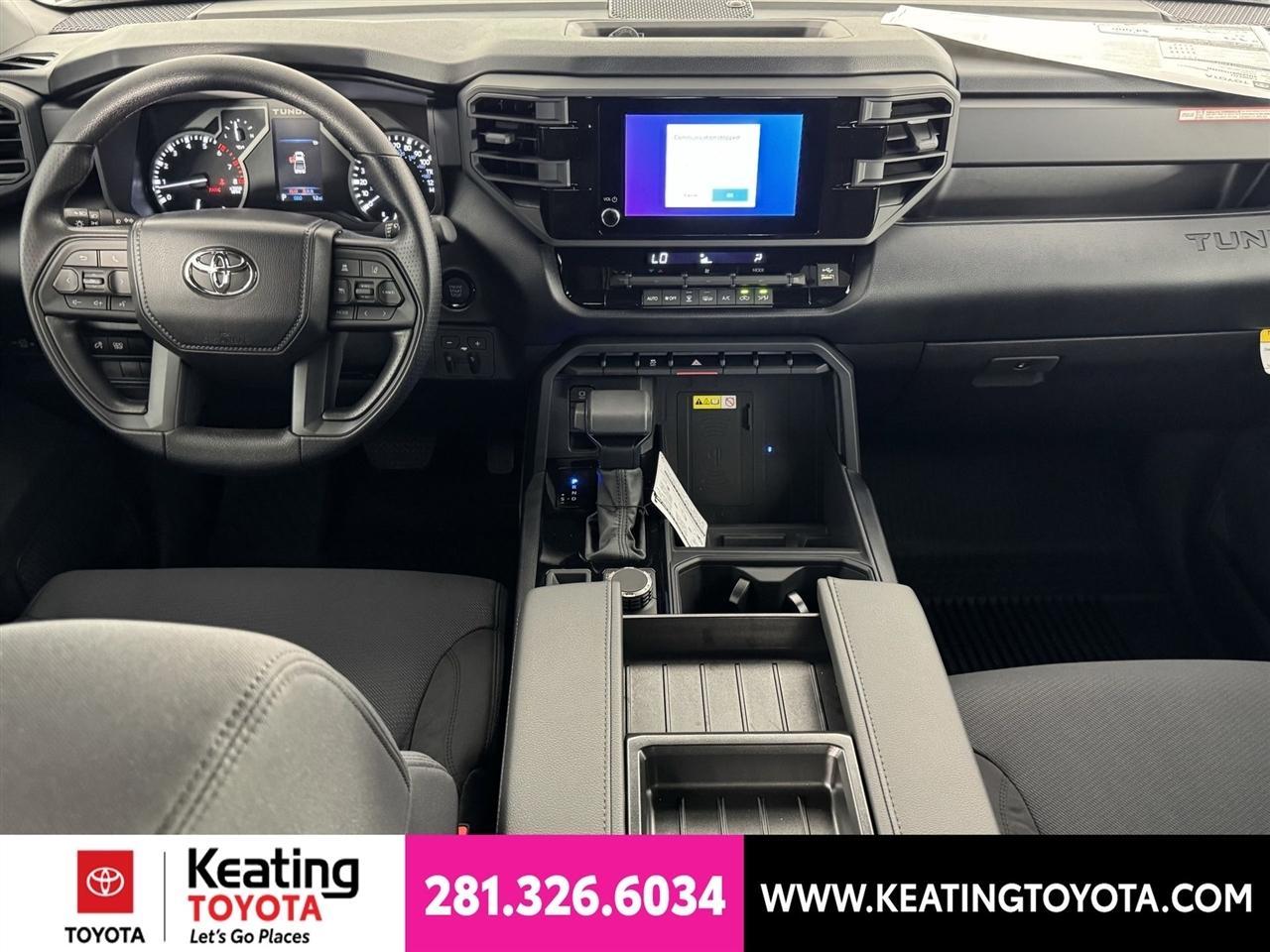 Toyota Tundra SR5 CrewMax 4WD 2026