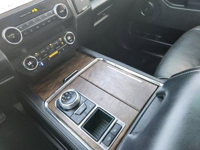 Ford Expedition Platinum 2WD 2019