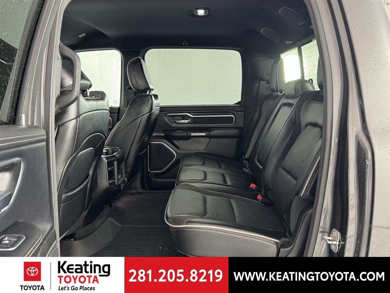 RAM 1500 Laramie Crew Cab SWB 4WD 2023