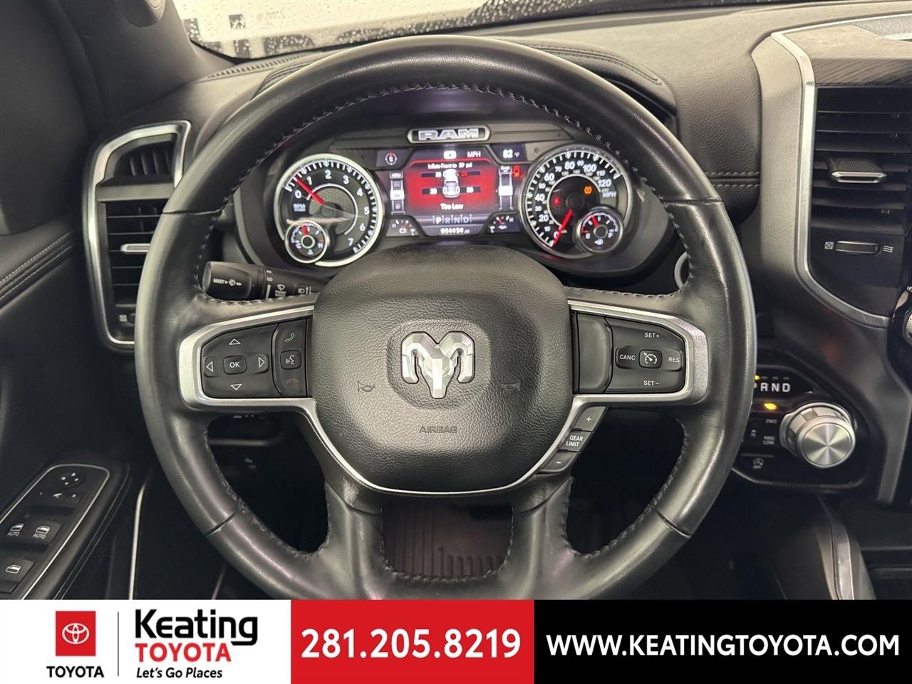 RAM 1500 Laramie Crew Cab SWB 4WD 2023