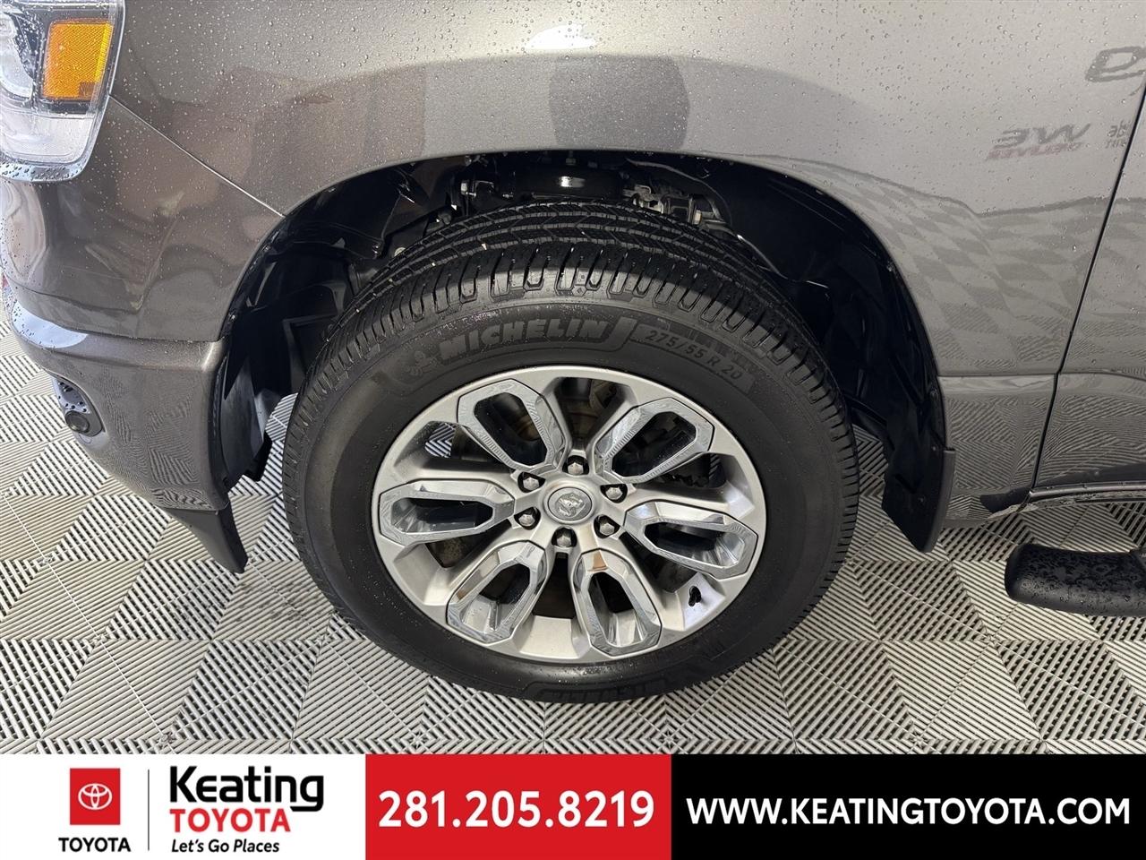 RAM 1500 Laramie Crew Cab SWB 4WD 2023