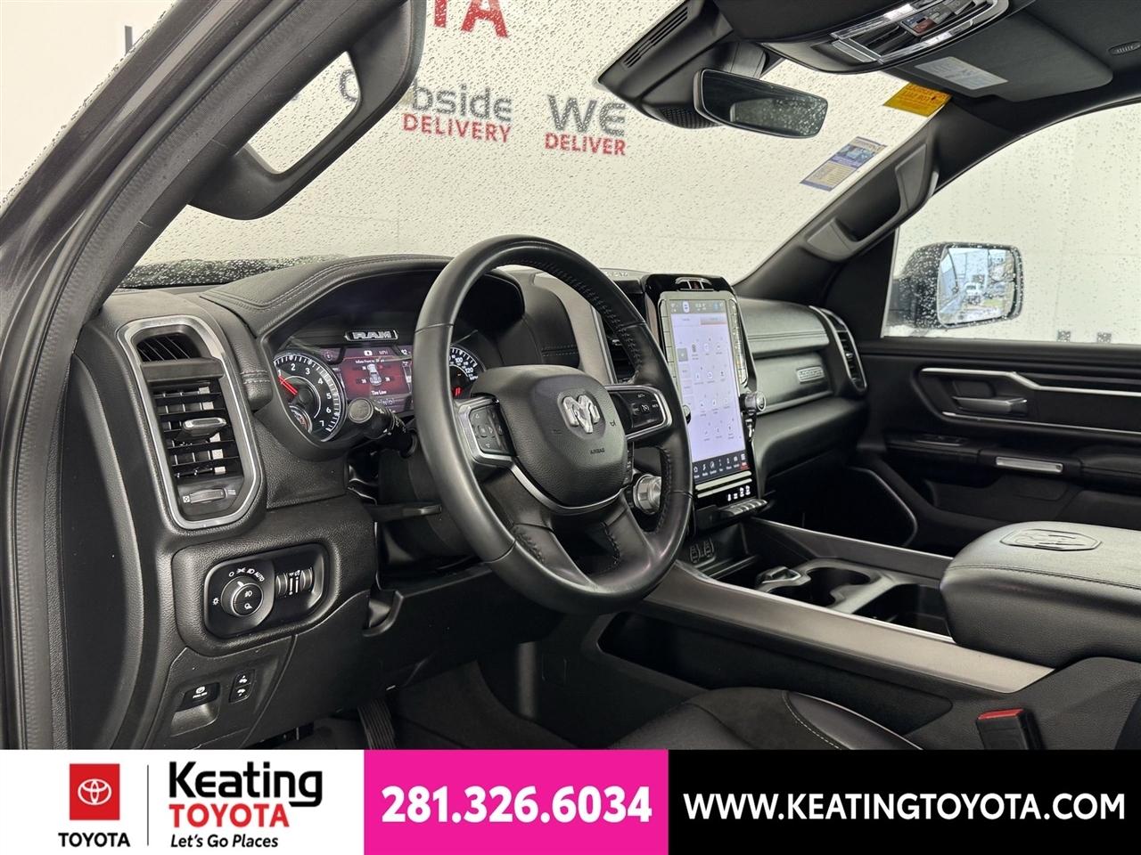 RAM 1500 Laramie Crew Cab SWB 4WD 2023