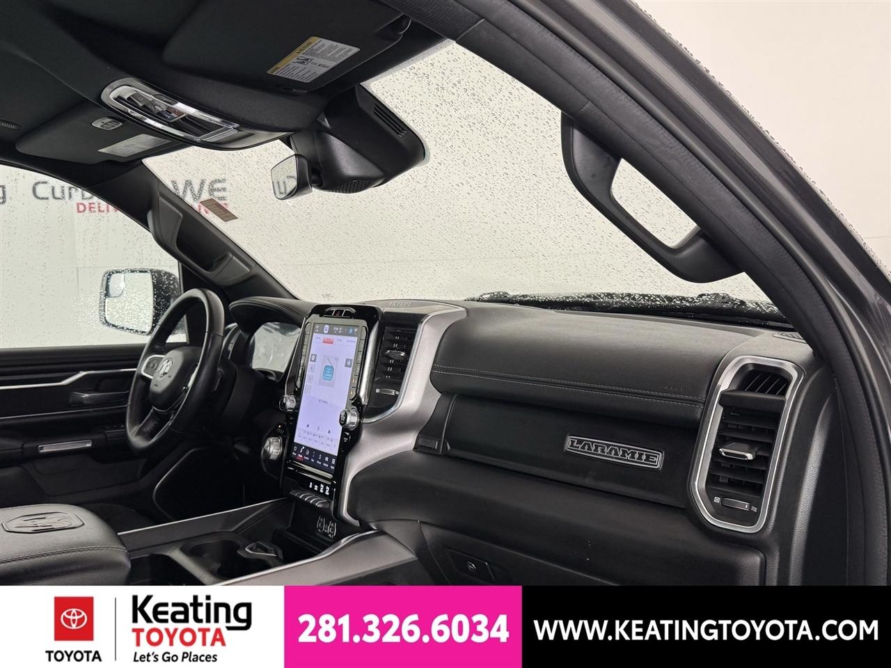 RAM 1500 Laramie Crew Cab SWB 4WD 2023