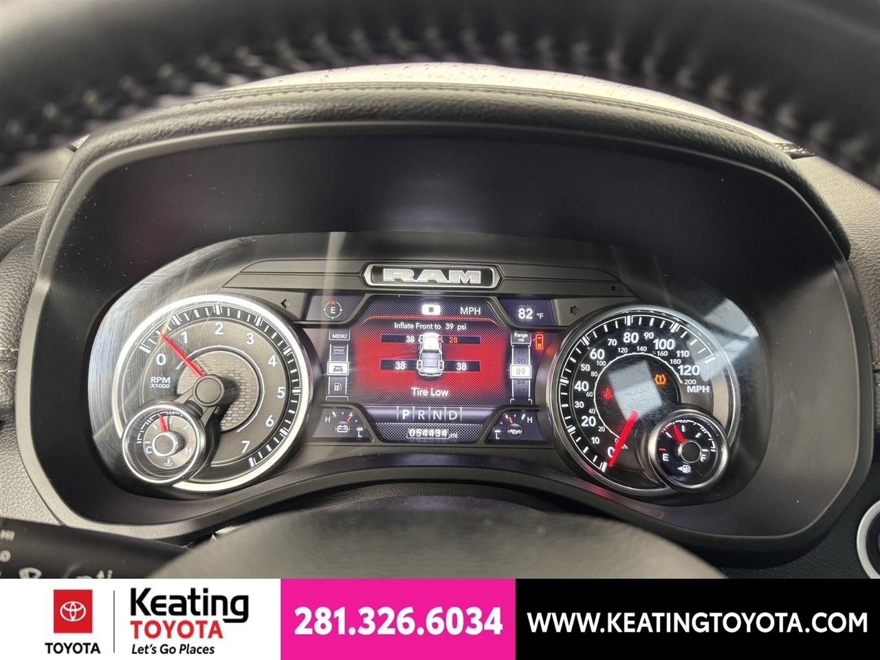 RAM 1500 Laramie Crew Cab SWB 4WD 2023