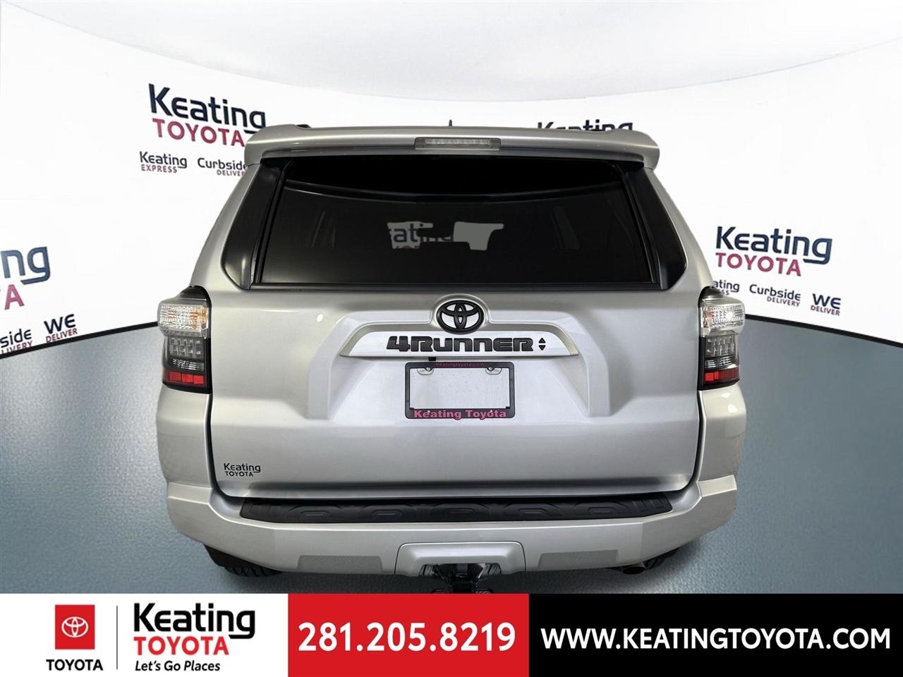 Toyota 4Runner SR5 2022