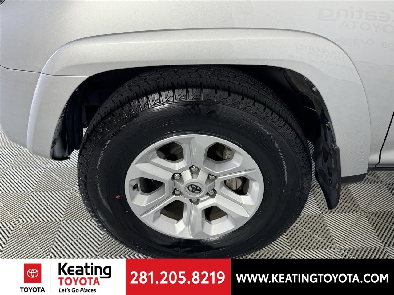 Toyota 4Runner SR5 2022