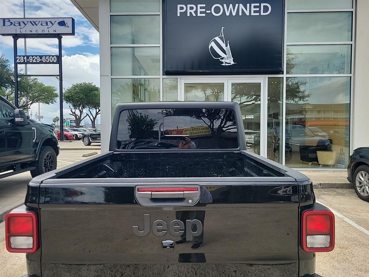 Jeep Gladiator Sport 2022